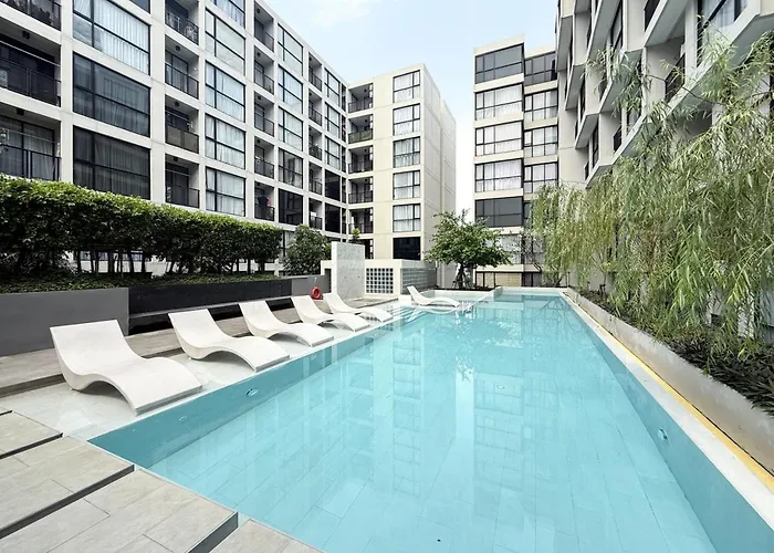Serene Tropical 1br - Ultra Fast Wifi - Sathorn Apartment